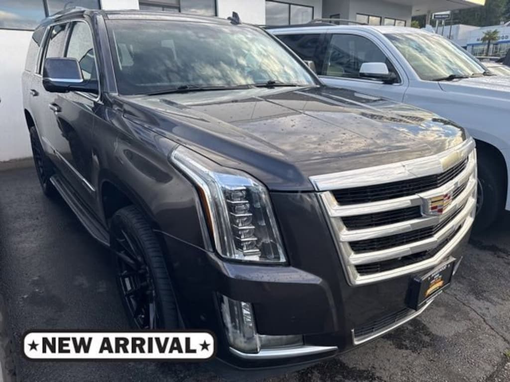 Used 2017 CADILLAC Escalade Premium Luxury SUV