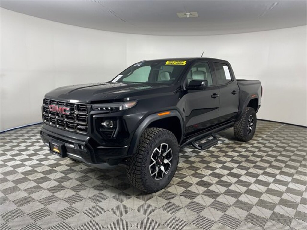 Used 2023 GMC Canyon AT4X Truck