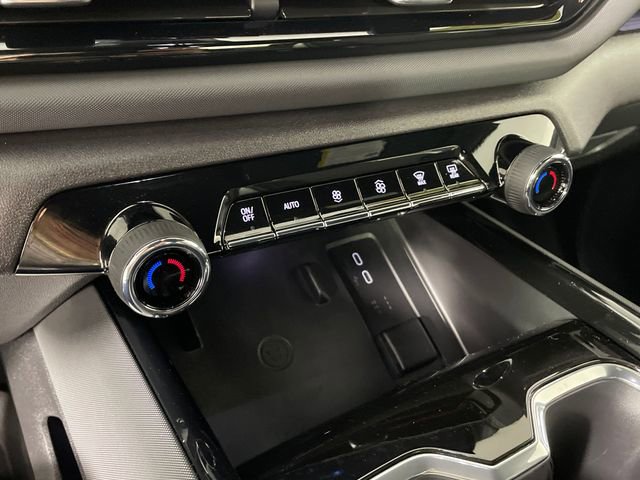2026 Chevrolet Silverado EV Trail Boss - Photo 10
