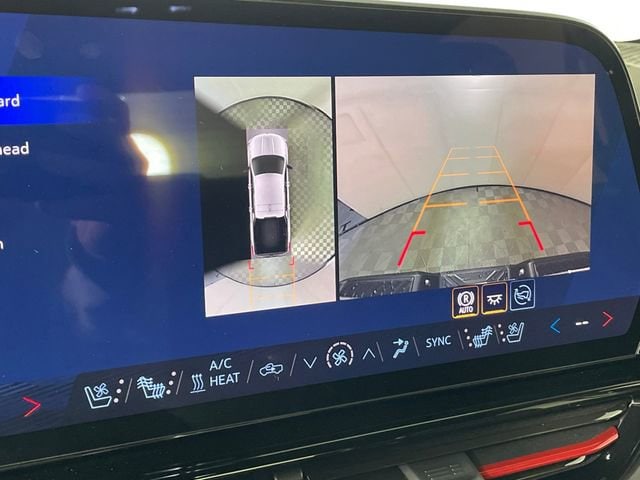 2026 Chevrolet Silverado EV Trail Boss - Photo 9