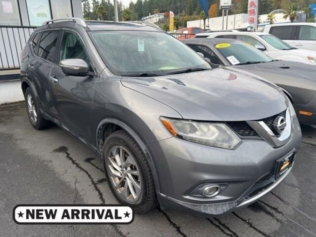 Used 2015 Nissan Rogue SL SUV