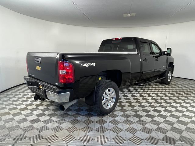 2011 Chevrolet Silverado 3500HD LTZ - Photo 23