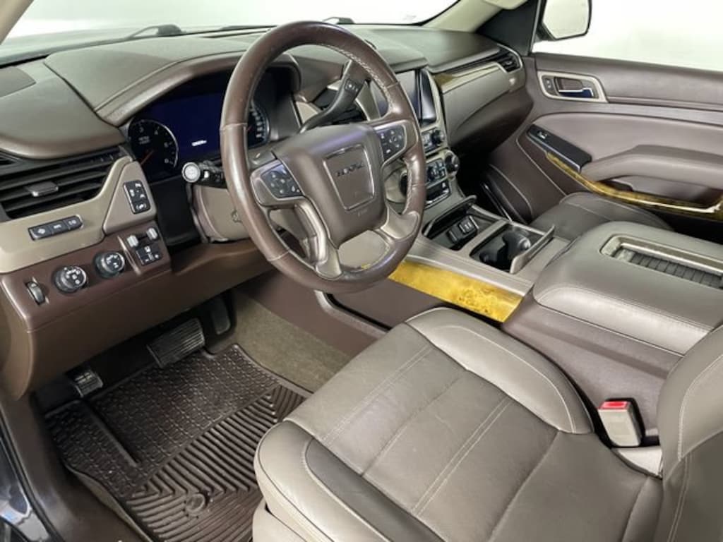 Used 2017 GMC Yukon XL Denali SUV