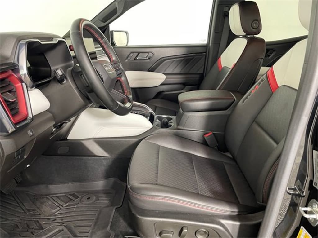 Used 2023 GMC Canyon AT4X Truck