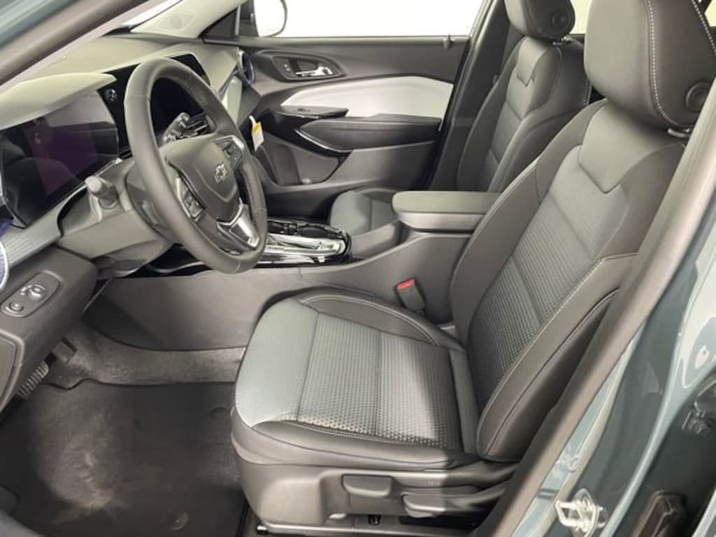 New 2026 Chevrolet Trax LT SUV