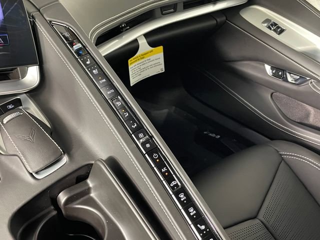 2025 Chevrolet Corvette 3LZ - Photo 10