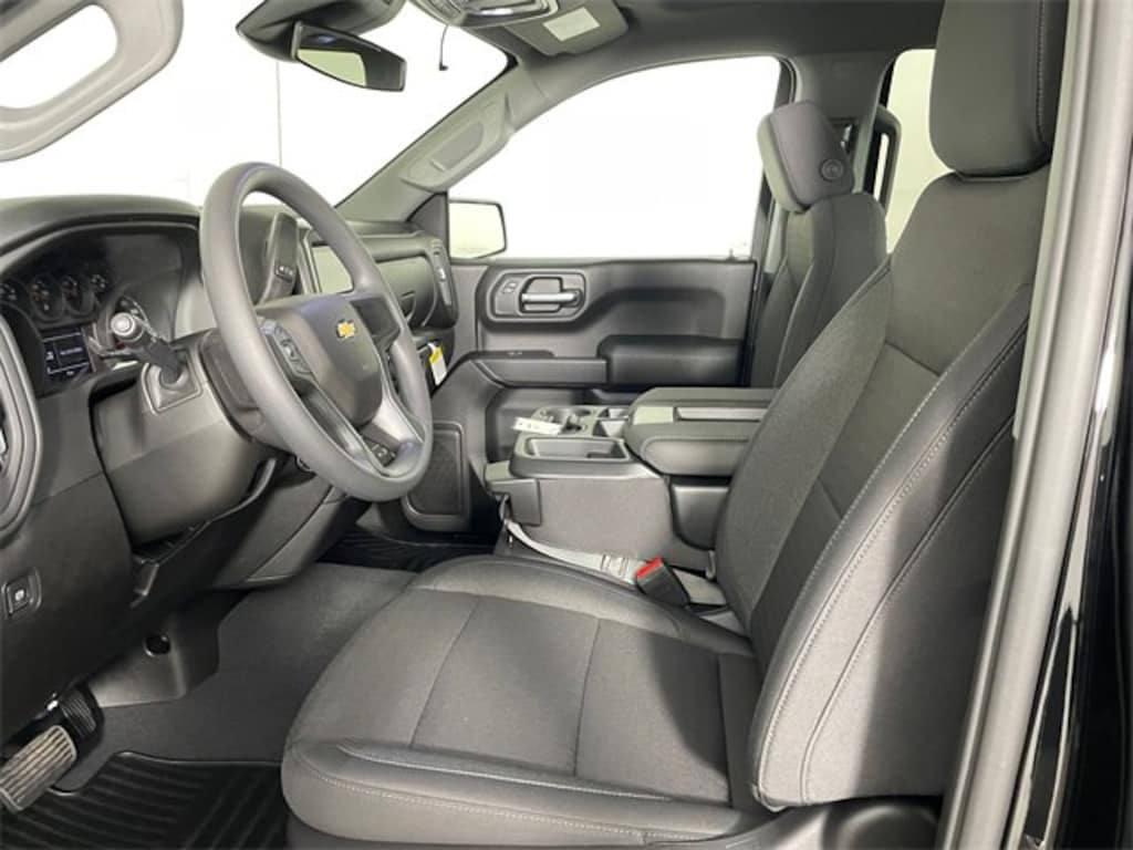 New 2026 Chevrolet Silverado 1500 Custom Truck