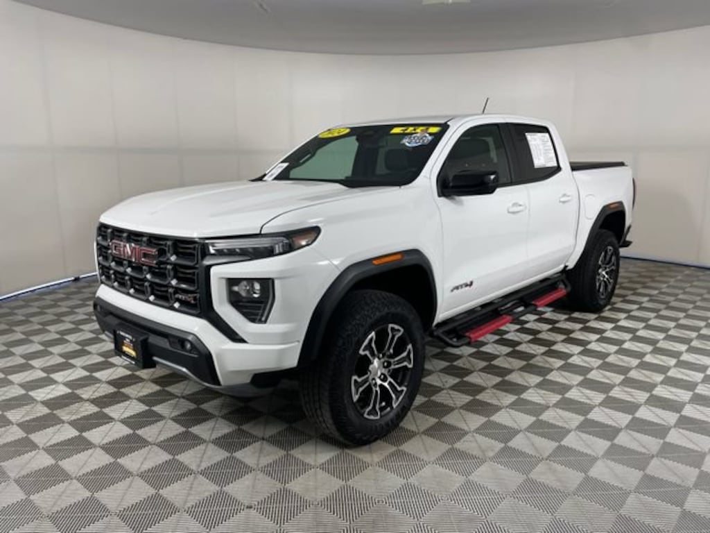 Used 2024 GMC Canyon AT4 Truck