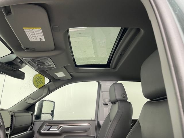 2026 Chevrolet Silverado 3500 HD LTZ - Photo 14