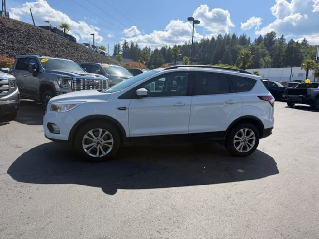 Used 2018 Ford Escape SE SUV