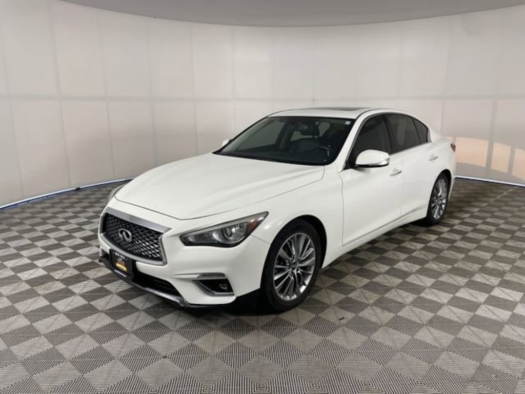 Used 2018 INFINITI Q50 3.0t Luxe Sedan