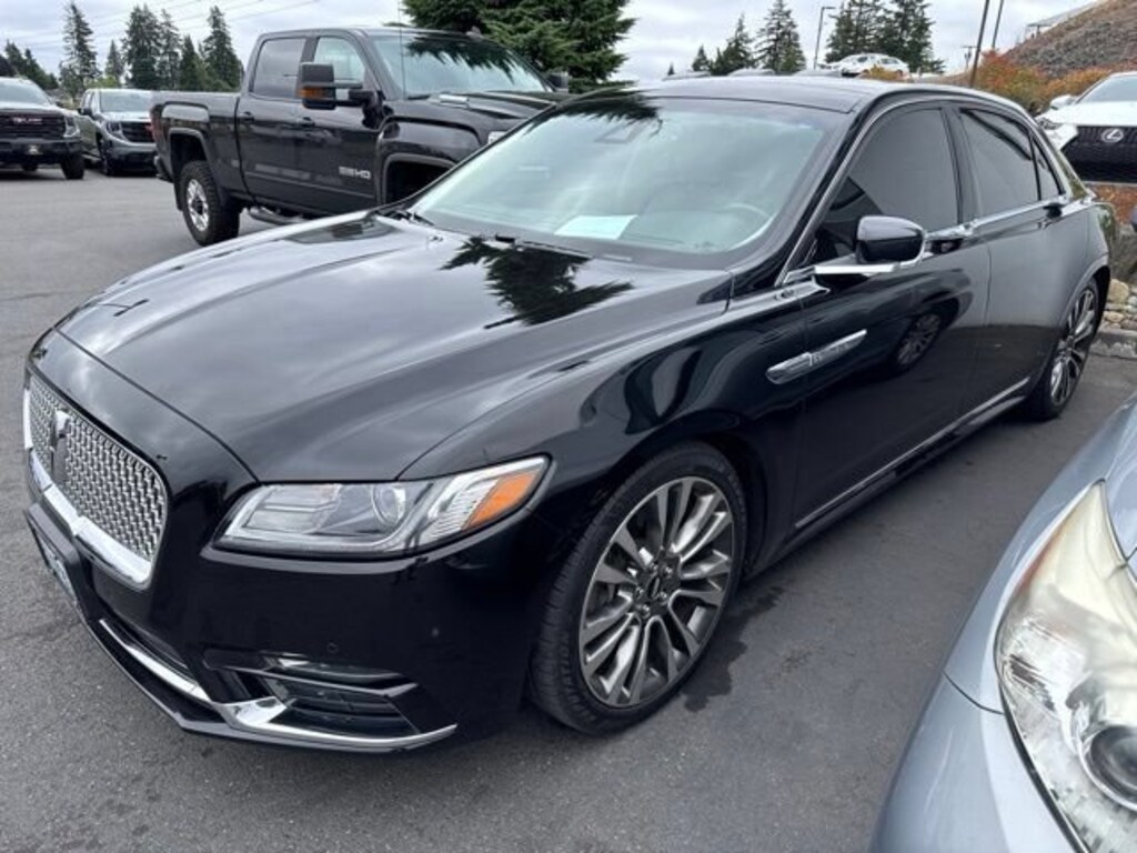 Used 2017 Lincoln Continental Select Sedan