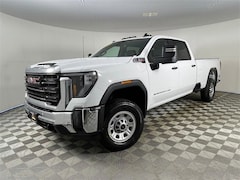 2025 GMC Sierra 3500 HD Pro Truck