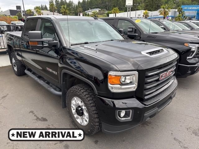 2018 GMC Sierra 4WD Crew Cab Standard Box SLT's photo