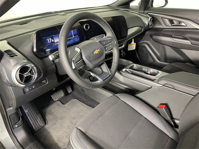 2026 Chevrolet Equinox EV 1LT photo 3