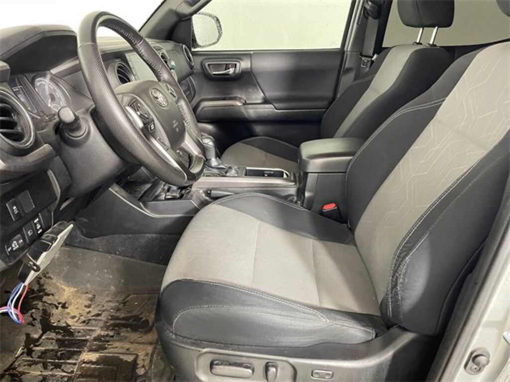 Used 2022 Toyota Tacoma 4WD SR