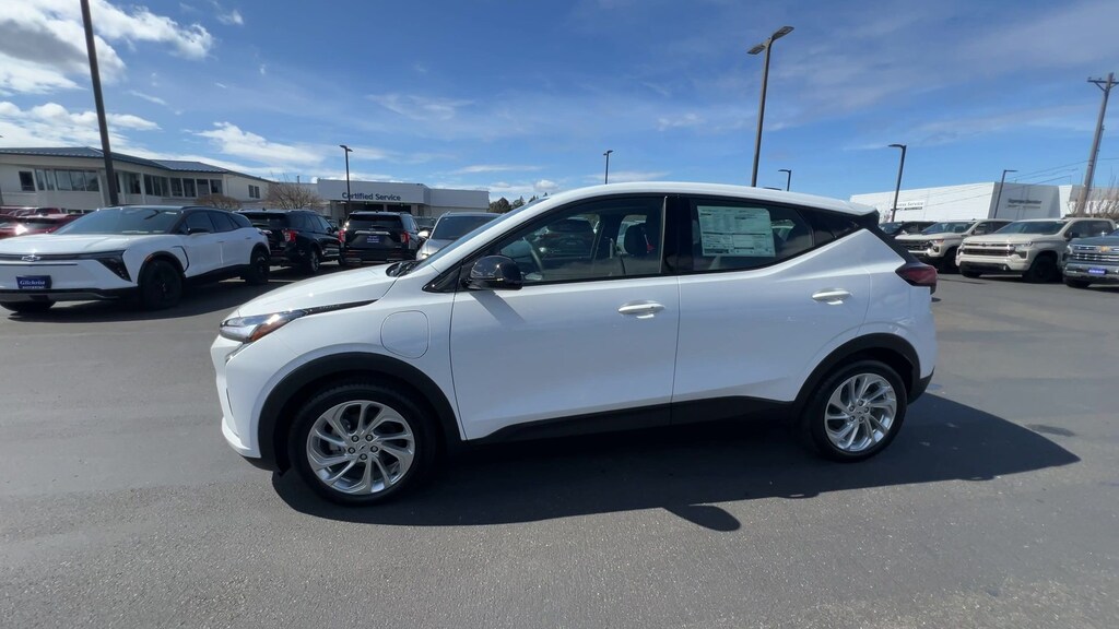 New 2027 Chevrolet Bolt LT SUV