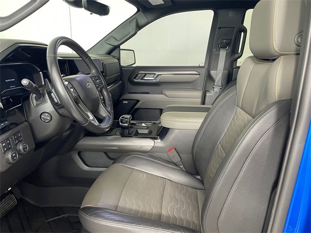 2023 Chevrolet Silverado 1500 ZR2 photo 2