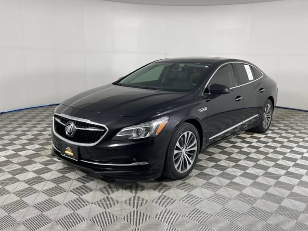Used 2018 Buick Lacrosse Essence Car