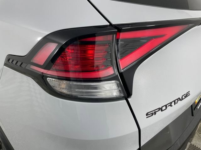 2025 Kia Sportage X-Line - Photo 22