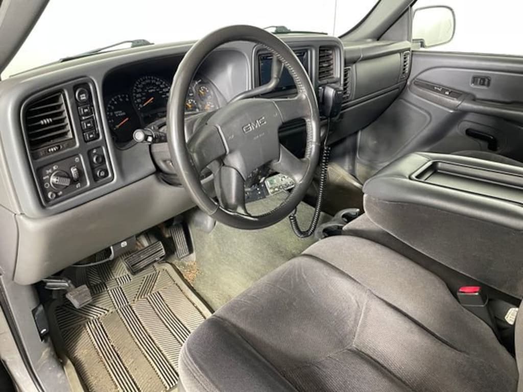 Used 2004 GMC Sierra 1500 SLE Truck