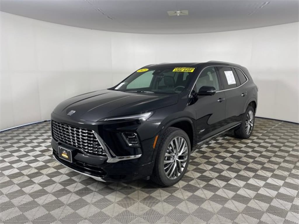 Used 2025 Buick Enclave Avenir SUV