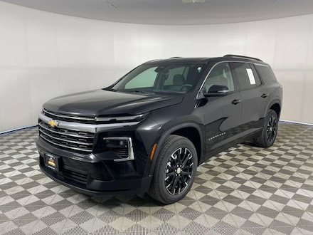 2025 Chevrolet Traverse LT SUV