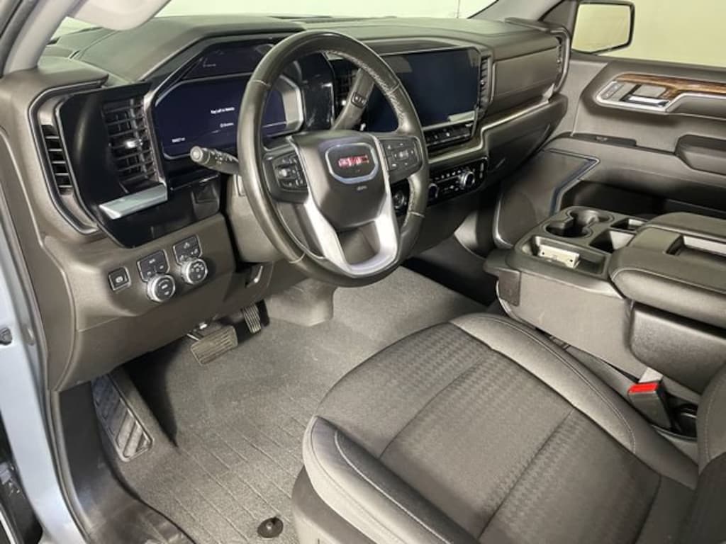 Used 2024 GMC Sierra 1500 Elevation Truck
