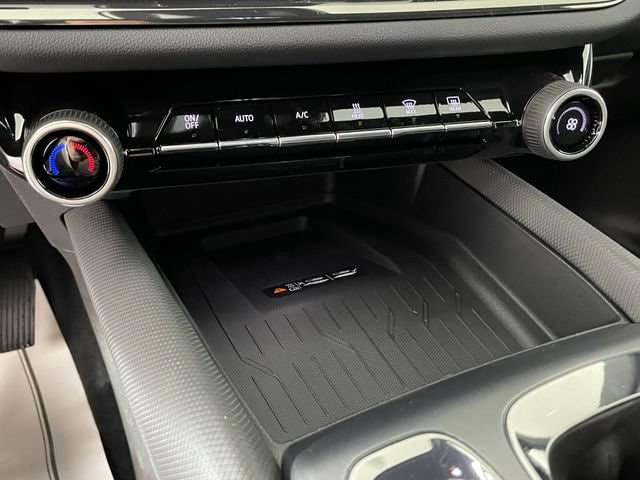 2026 Chevrolet Equinox EV RS - Photo 9
