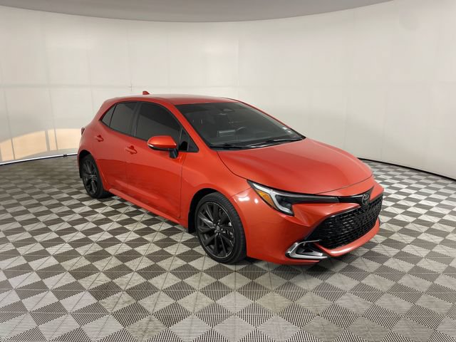 2024 Toyota Corolla Hatchback XSE - Photo 15
