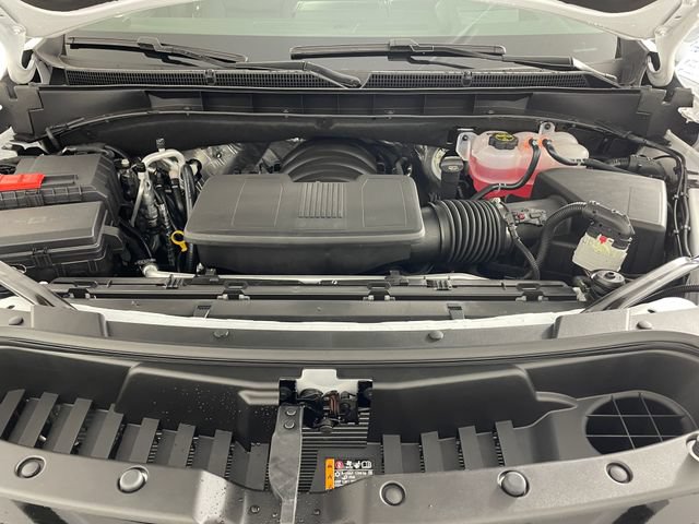 2026 GMC Yukon AT4 - Photo 18