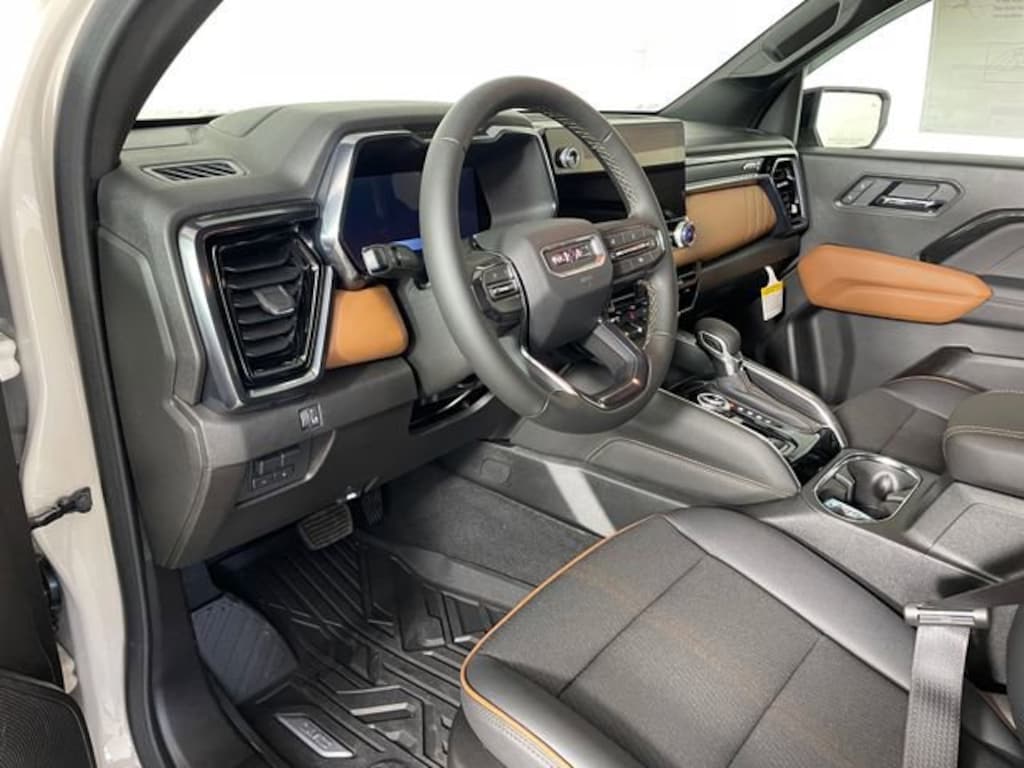 New 2026 GMC Canyon AT4 Truck