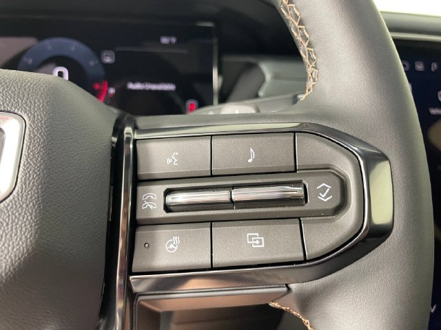 2026 GMC Acadia AT4 - Photo 10