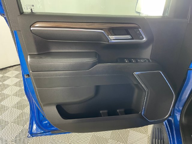 2024 Chevrolet Silverado 1500 LT - Photo 14