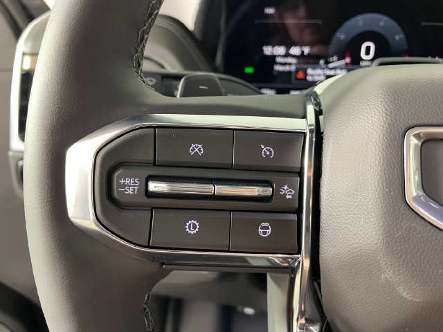 2026 GMC Yukon XL Denali - Photo 8