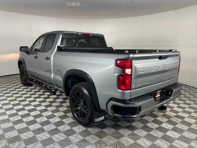 2025 Chevrolet Silverado 1500 Custom - Photo 19