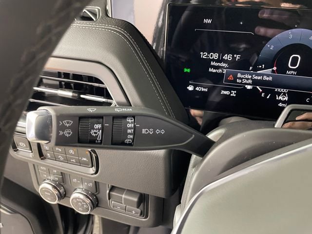 2026 GMC Yukon XL Denali - Photo 10