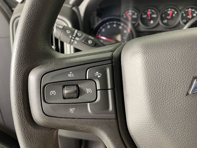 2025 Chevrolet Silverado 1500 Custom - Photo 9