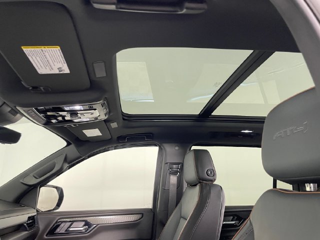 2026 GMC Yukon XL AT4 - Photo 16