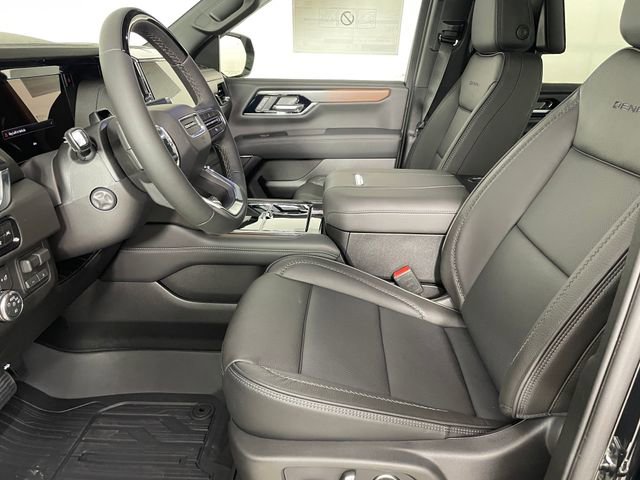 2026 GMC Yukon XL Denali - Photo 2
