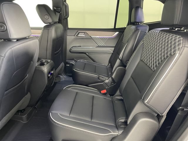 2026 GMC Acadia Denali - Photo 14