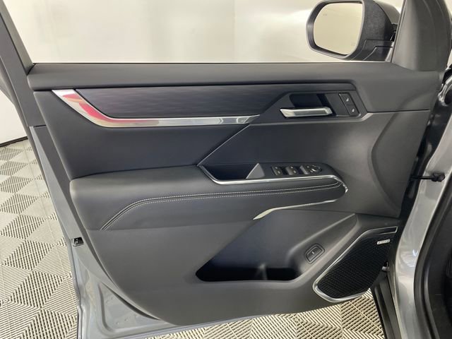 2026 GMC Acadia Elevation - Photo 12