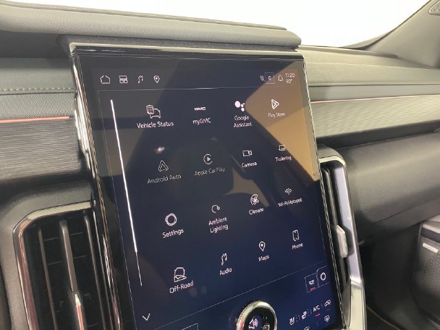 2026 GMC Acadia AT4 - Photo 7