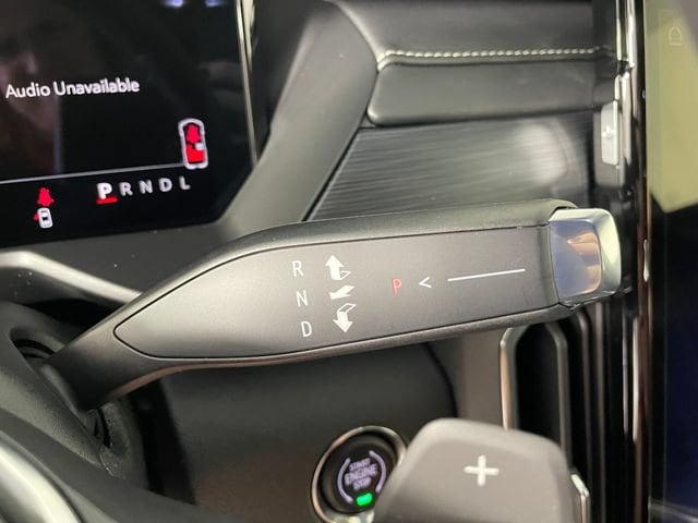 2026 GMC Acadia Elevation - Photo 9