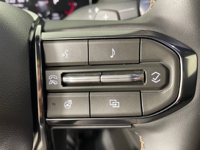 2026 GMC Yukon XL AT4 - Photo 12