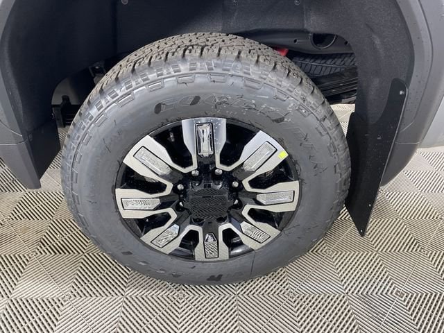 2026 GMC Sierra 2500HD Denali - Photo 18
