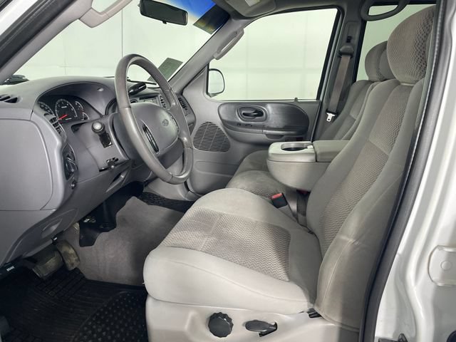 Used 2002 Ford F-150 XLT with VIN 1FTRW08L82KC52459 for sale in Bremerton, WA