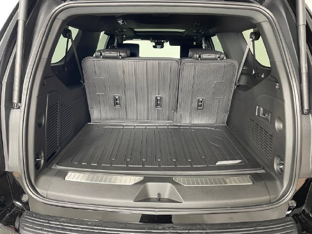 2026 GMC Yukon XL Denali - Photo 15