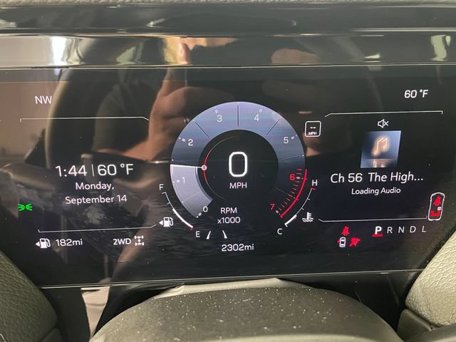 2026 GMC Yukon XL Denali - Photo 5