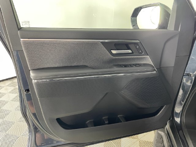 2026 GMC Sierra EV Elevation - Photo 13